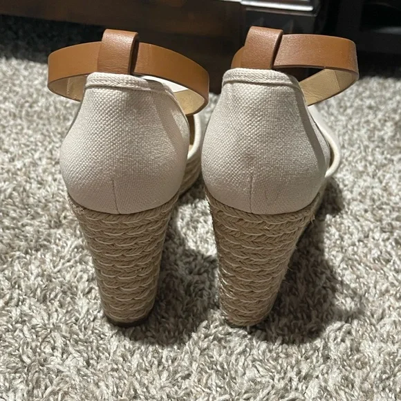 Michael Kors Cream and Tan Wedges with Lace Detailing - Picture 4 of 5